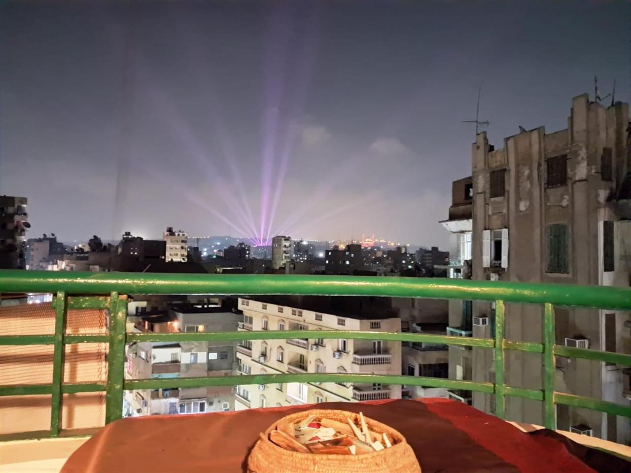 Apartment Artistic With A Terrace In Downtown
