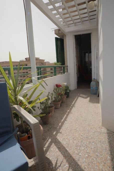 Artistic With A Terrace In Downtown *